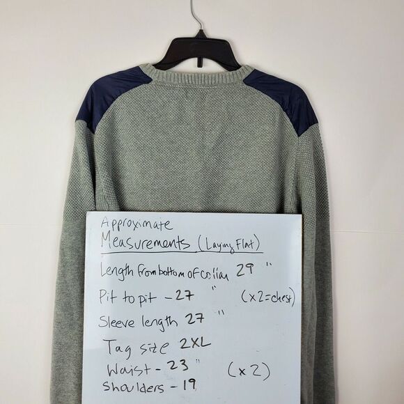 IZOD Men's XXL Crew Neck Sweater‎ Gray with Navy Shoulder Patch - Picture 4 of 7